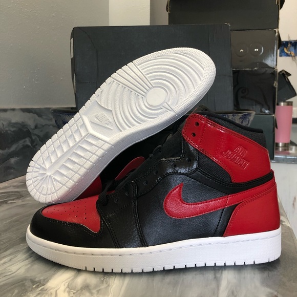 Air Jordan 1 Retro High Gym Red Custom Painted - Picture 4 of 8